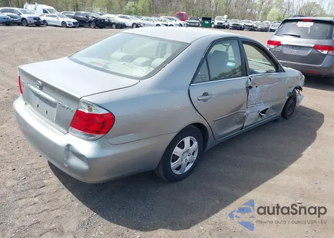 2006 Toyota Camry Le from USA, damaged, VIN JTDBE32K063060782